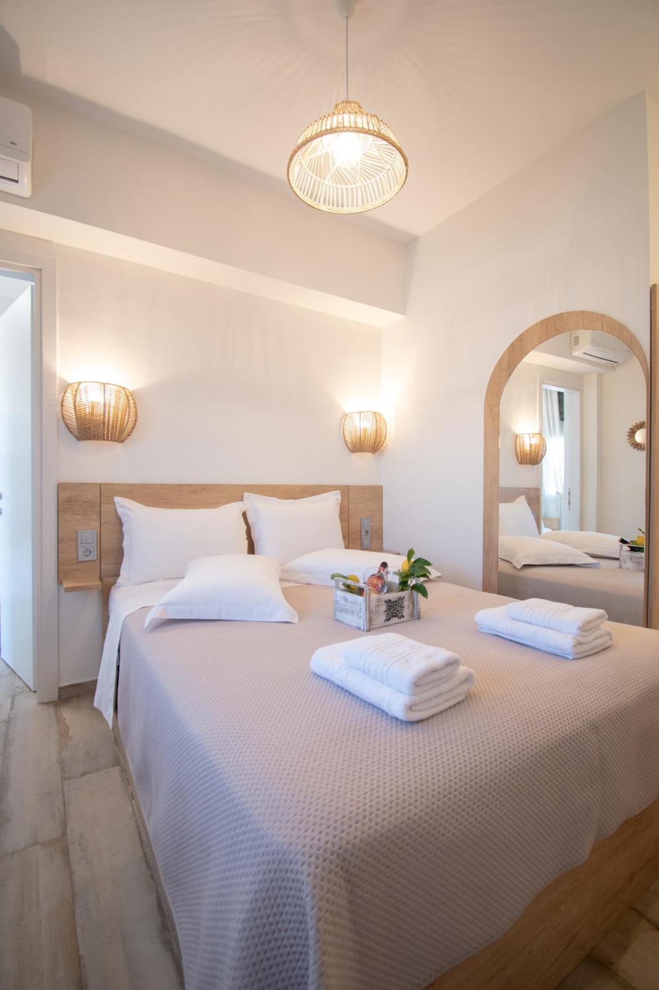Magdalena Seaside Apartments Неа-Рода Экстерьер фото