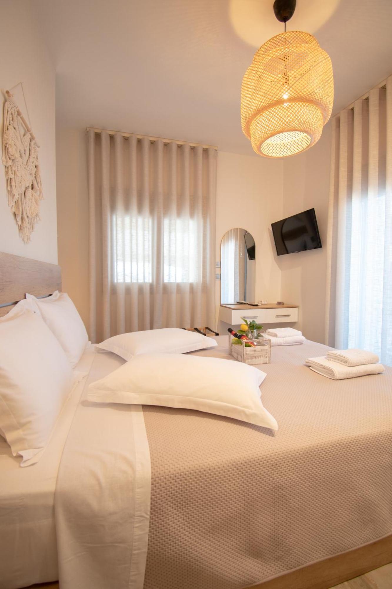 Magdalena Seaside Apartments Неа-Рода Экстерьер фото