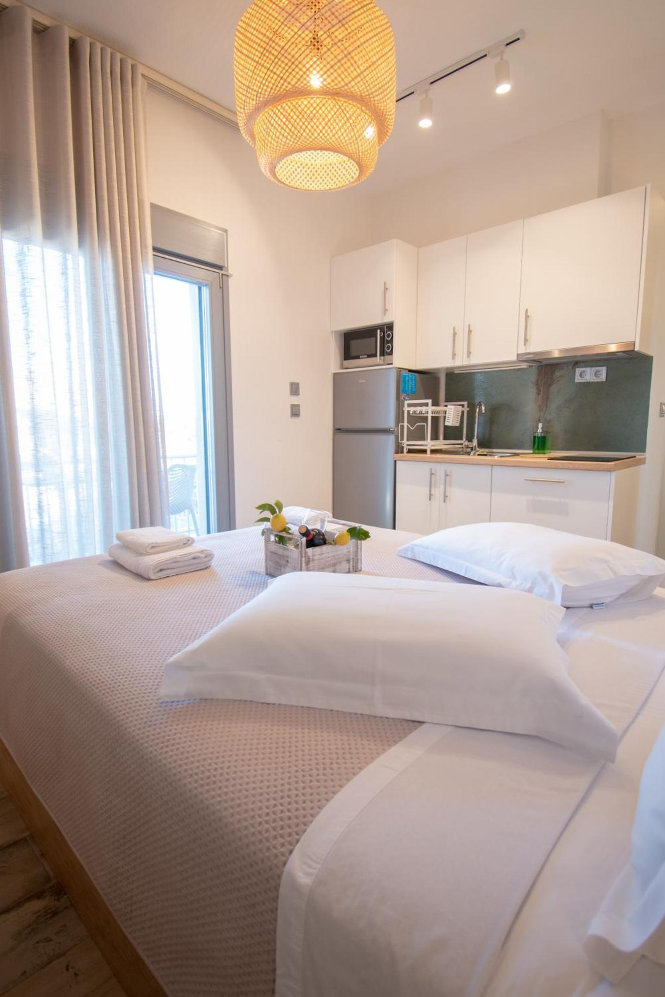 Magdalena Seaside Apartments Неа-Рода Экстерьер фото